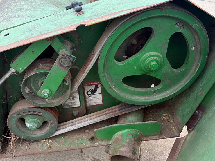 john-deere-220-image-20