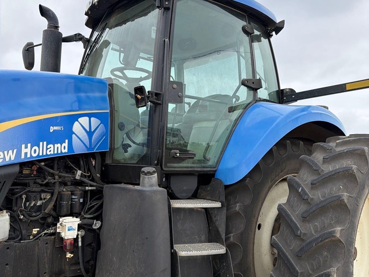 2009-new-holland-t8050-image-9