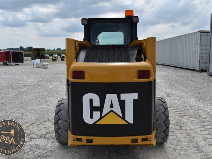 caterpillar-246-image-5