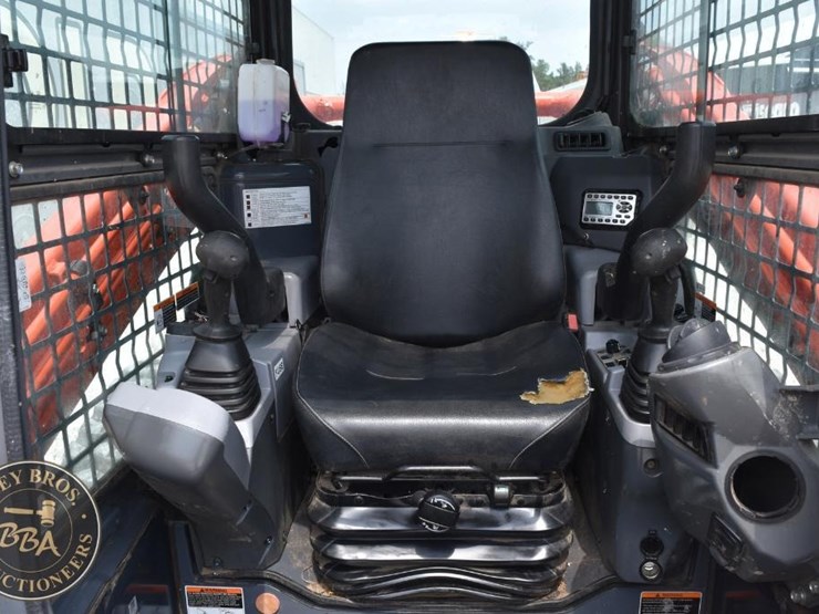 2020-kubota-svl75-2-image-42