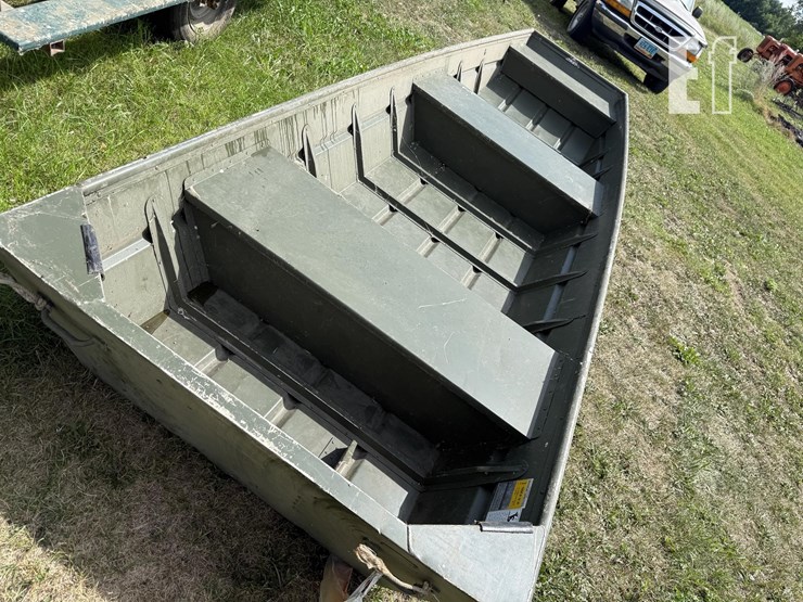 alumacraft-john-boat-image-4