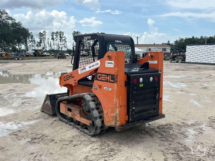 2021-gehl-rt135-image-4