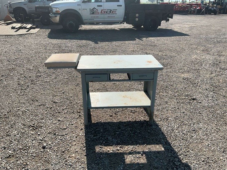 examine-table-image-1