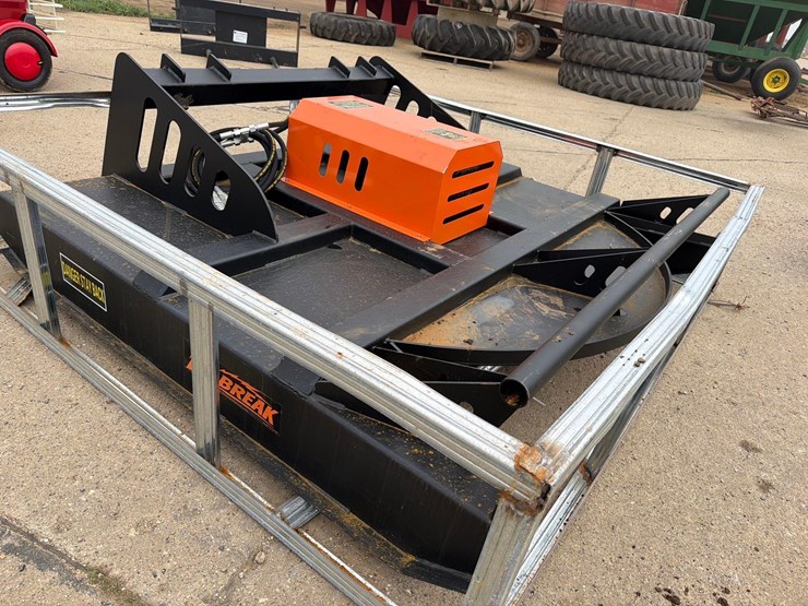 pabreak-skidloader-72”-whirly-mower-image-7