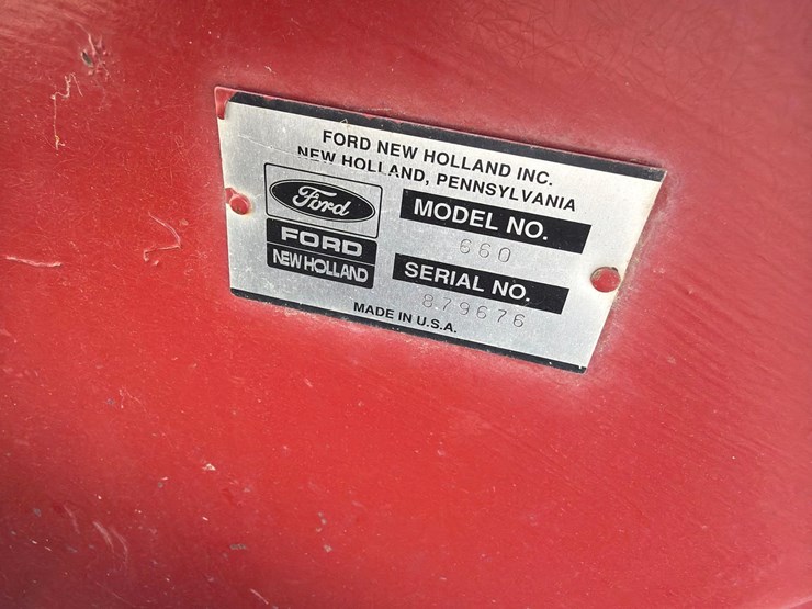 new-holland-660-image-28