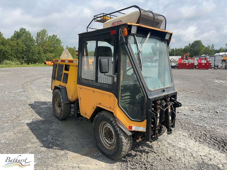 trackless-mt5t-image-3