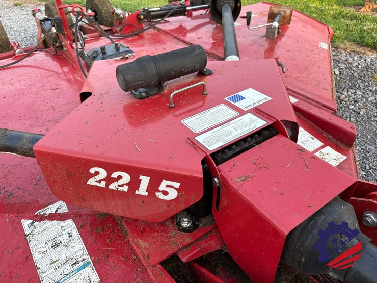 2024-bush-hog-2215-image-14