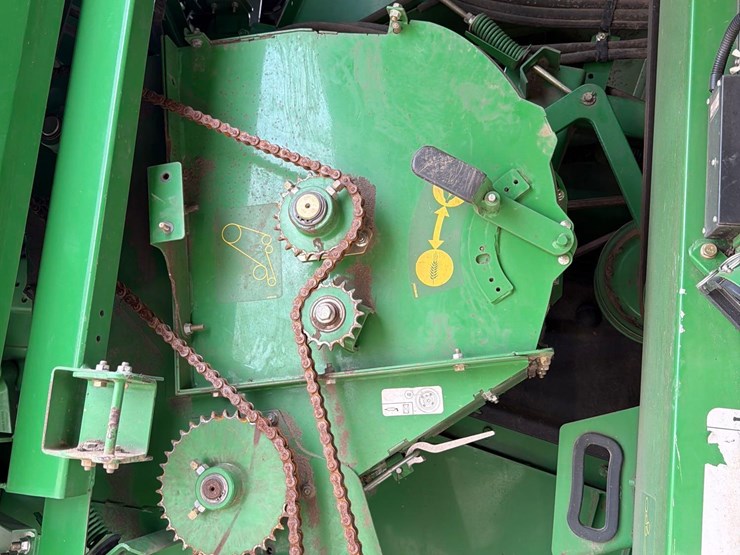 2012-john-deere-s680-image-46