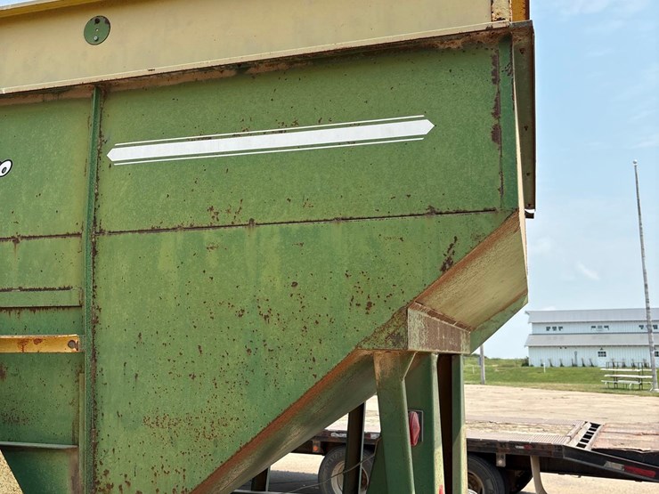 demco-325-image-6