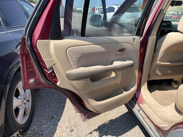 2005-honda-crv-image-16