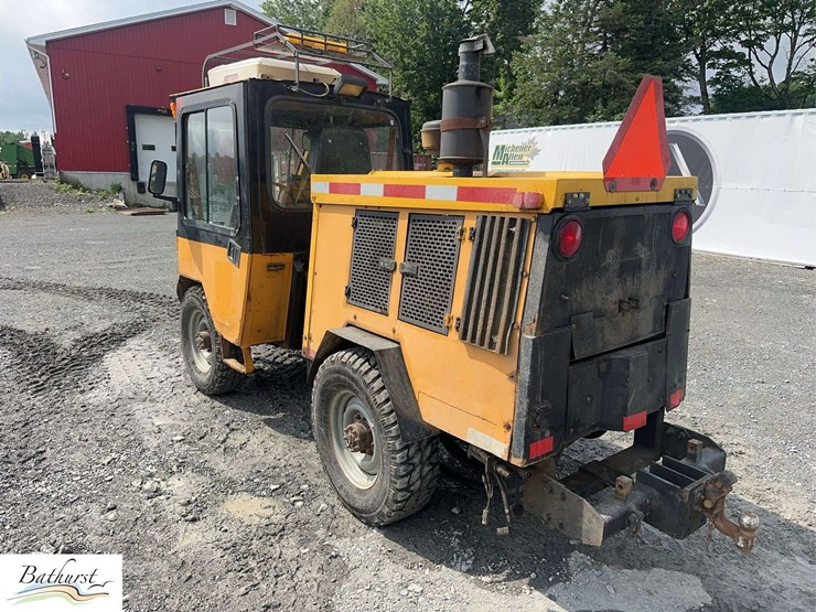 trackless-mt5t-image-7