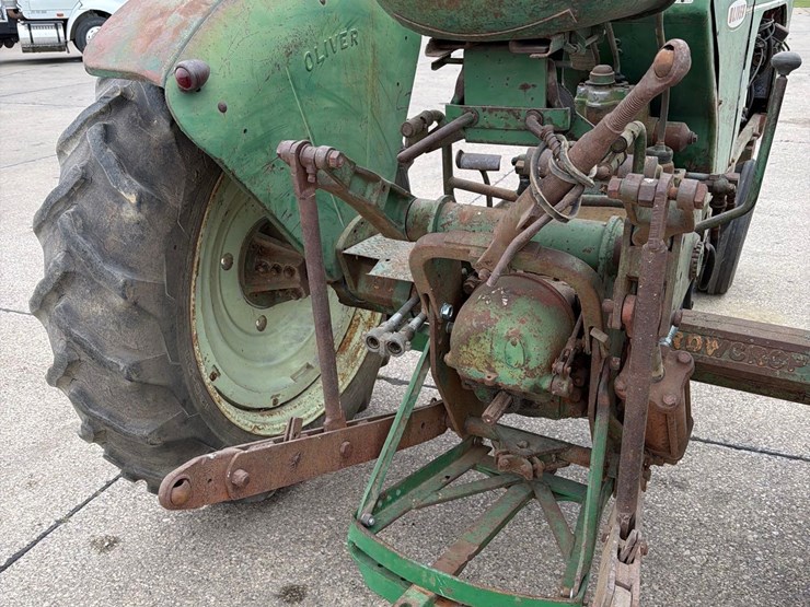 oliver-770-image-9
