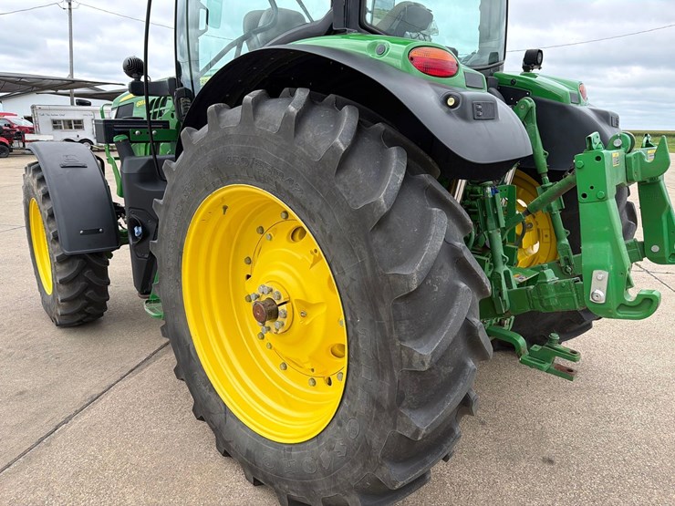 2021-john-deere-6155r-image-8