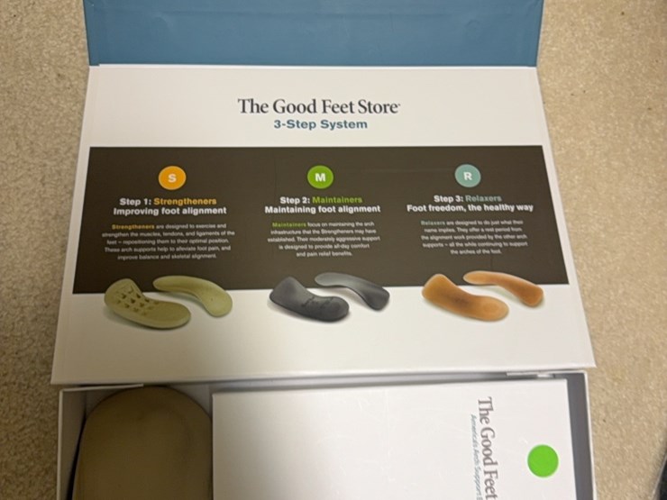 complete-arch-support-system-from-the-good-feet-store.-items-in-box-are-small.-items-in-package-are-xxl-image-2