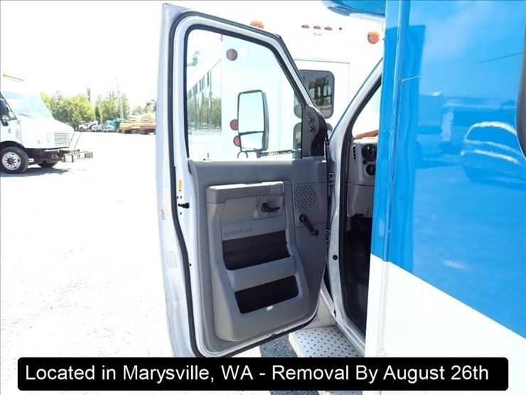2019-ford-e450-image-19