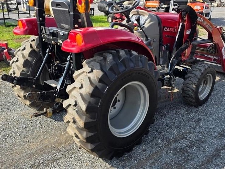 case-ih-farmall-35c-image-18