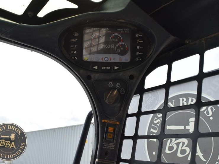 2019-bobcat-t740-image-44
