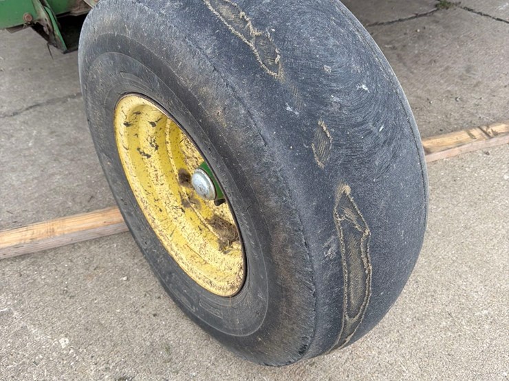 john-deere-945-image-7