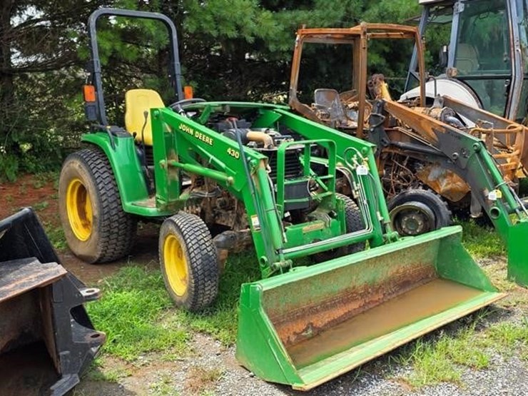 john-deere-4310-image-2