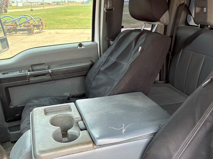 2015-ford-f350-image-38