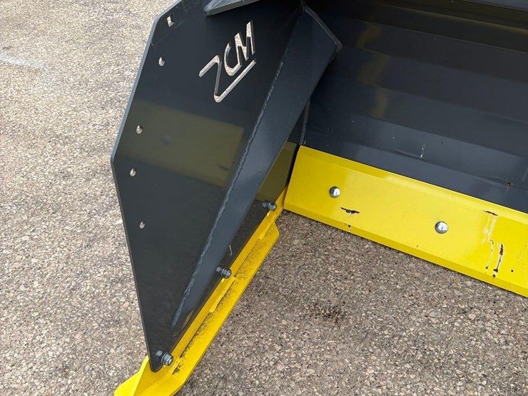 mds-8ft-skidloader-push-blade-very-low-use-image-10