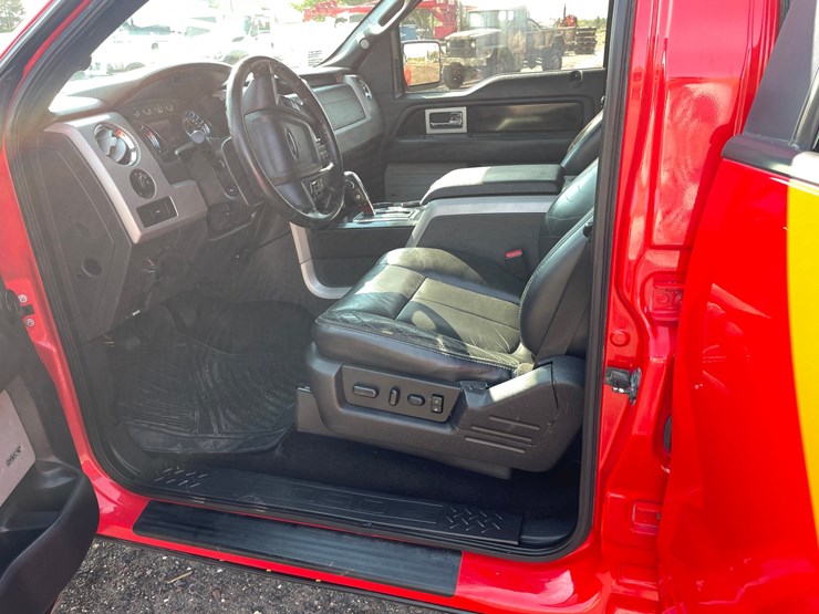2011-ford-f150-image-46