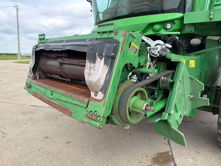2012-john-deere-s680-image-15