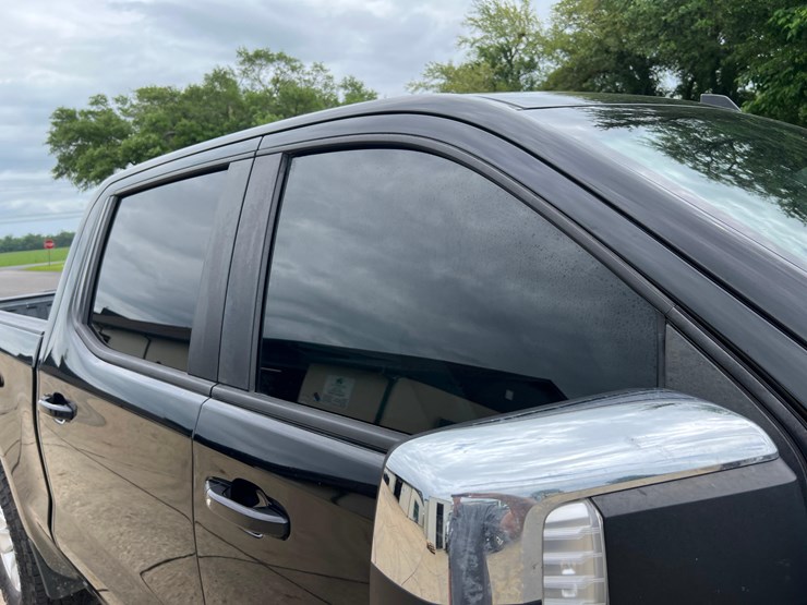 2022-chevrolet-silverado-1500-image-22