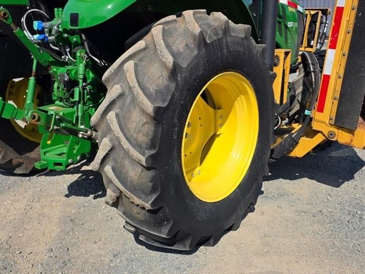 john-deere-5100e-image-22