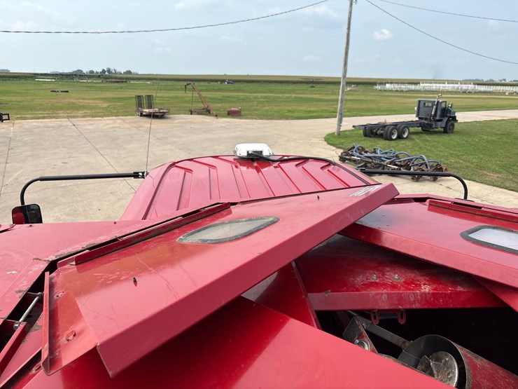 2005-case-ih-2377-image-57