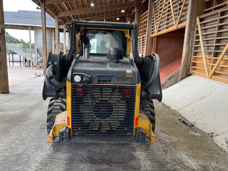 deere-324g-image-5