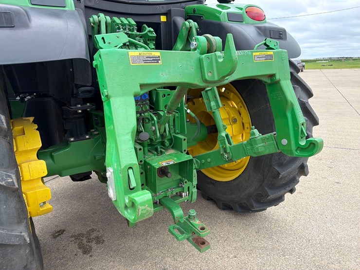 2021-john-deere-6155r-image-9