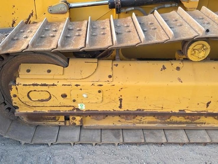 2017-caterpillar-d5k2-xl-image-16