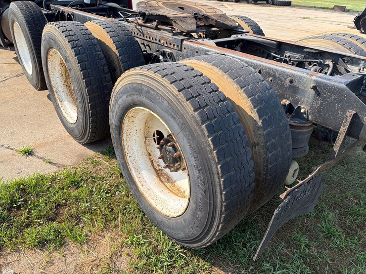 1993-kenworth-t600-image-7