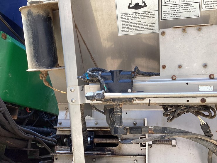 john-deere-r4045-image-41