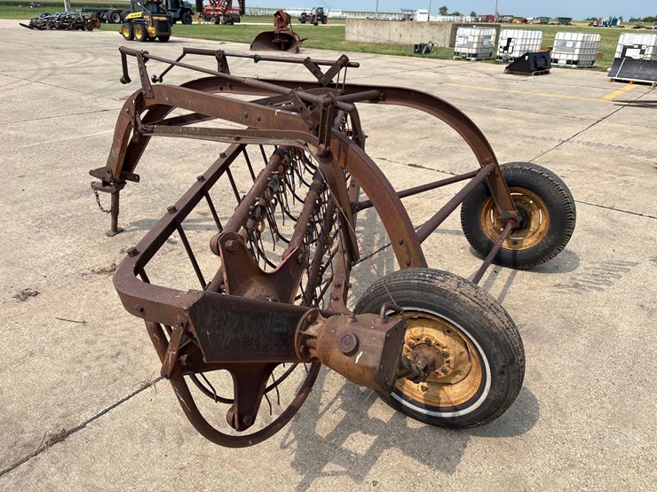 new-holland-55-image-7
