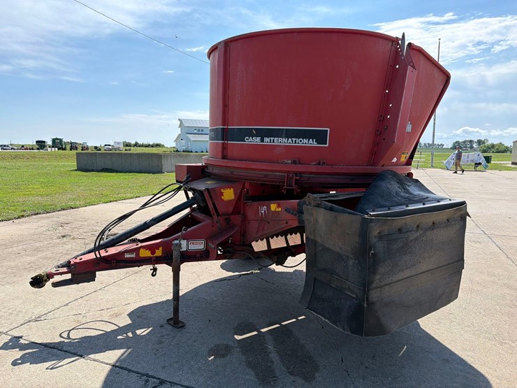 case-ih-8610-image-4