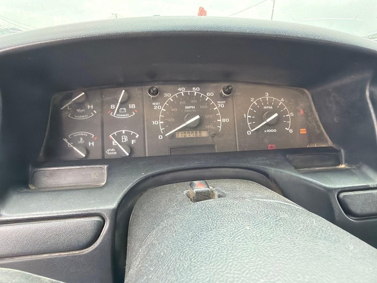 1997-ford-f250-image-32