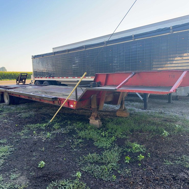 30ft Low boy trailer