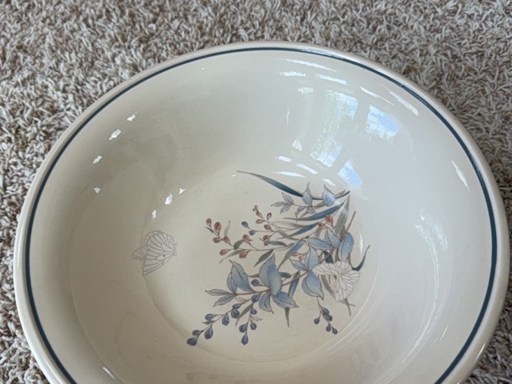 tea-cup-set-and-pottery-image-8