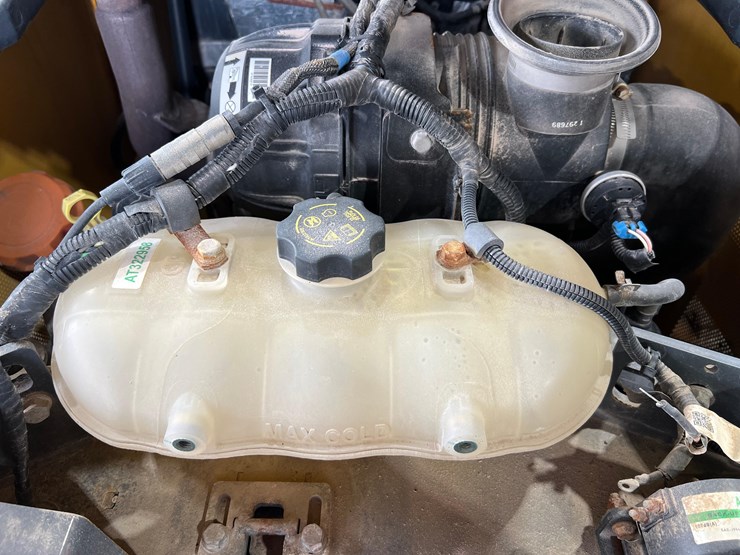deere-324g-image-36