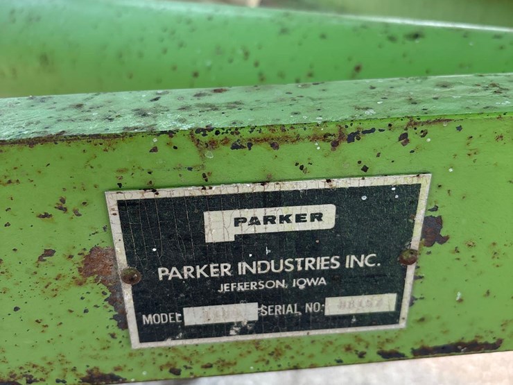 parker-2600-image-23