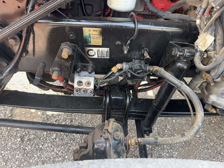 2012-kenworth-t800-image-17