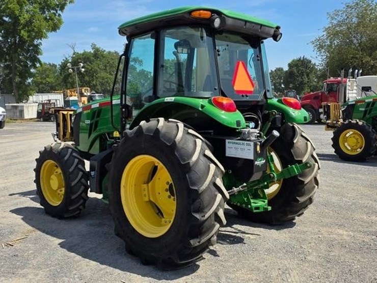 john-deere-5100e-image-4