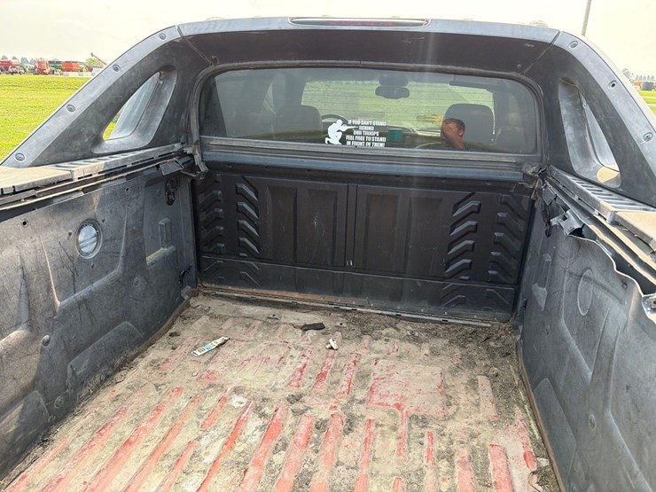 2005-chevy-avalache-1500-pickup-image-17