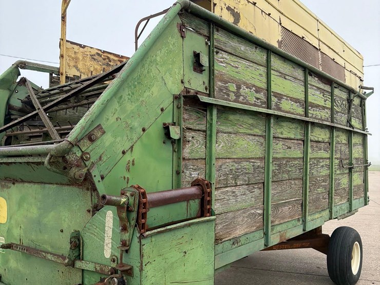 john-deere-125-image-14