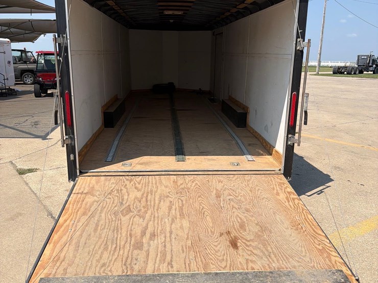 2012-forest-river-7ft-x-24ft-bumper-hitch-enclosed-trailer-image-26