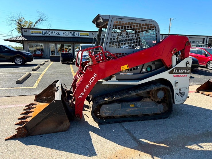 2021-takeuchi-tl10v2-image-3