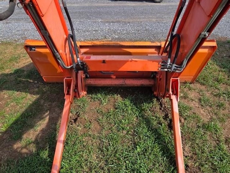kubota-la1953-image-16