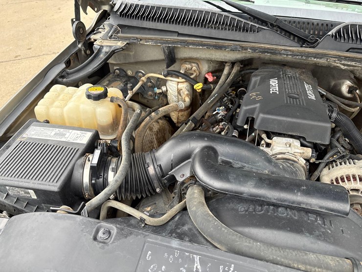 1999-chevrolet-k2500-image-45